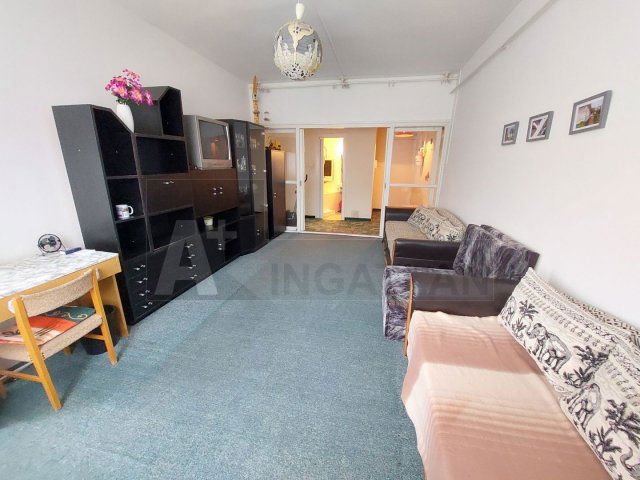 Eladó téglalakás, Kisteleken 36 M Ft, 2 szobás