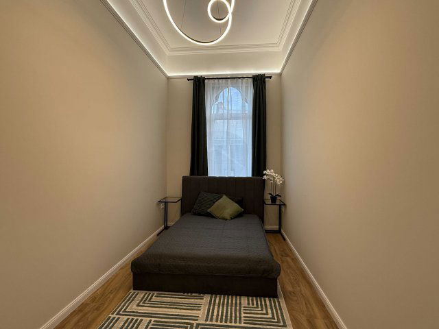 Eladó téglalakás, Budapesten, VII. kerületben 159 M Ft, 4 szobás