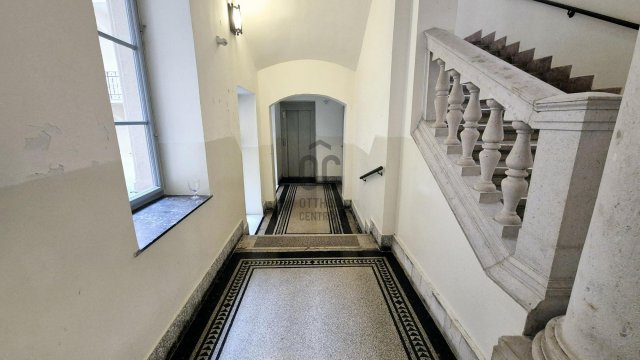 Kiadó téglalakás, albérlet, Budapesten, VI. kerületben