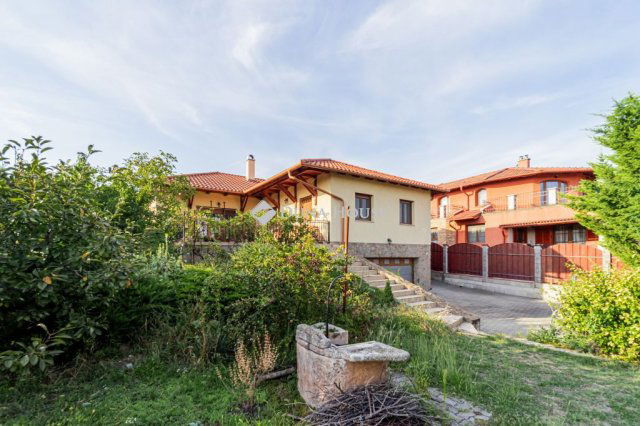 Eladó családi ház, Diósdon 219 M Ft, 4 szobás