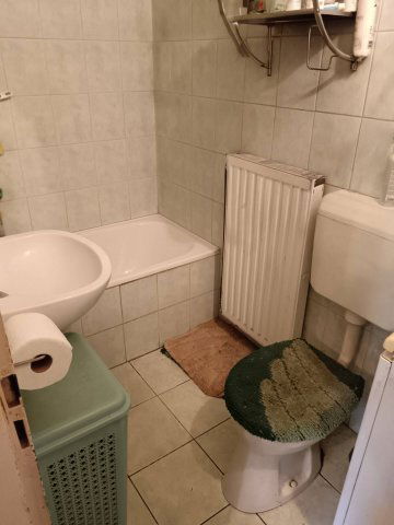 Eladó családi ház, Dunaszentmiklóson 67.5 M Ft, 3 szobás