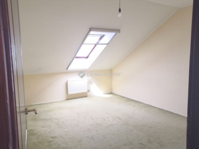 Eladó családi ház, Budapesten, XVI. kerületben 144.9 M Ft