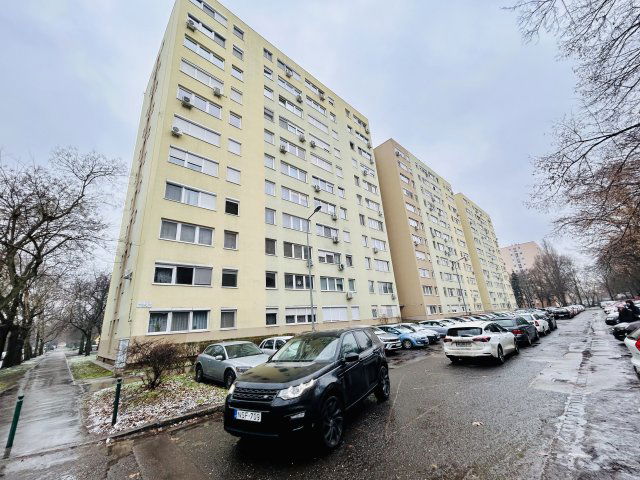 Eladó panellakás, Budapesten, XIV. kerületben 65.5 M Ft
