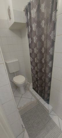 Kiadó téglalakás, albérlet, Miskolcon, Zsolcai kapun, 1 szobás