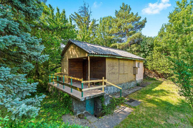 Eladó nyaraló, Szentendrén 48.5 M Ft, 2 szobás