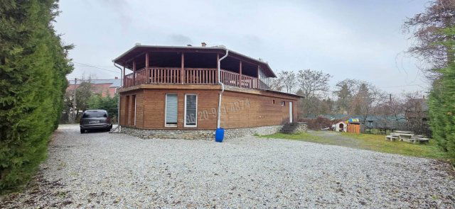 Eladó hotel, Szilvásváradon 150 M Ft, 10 szobás