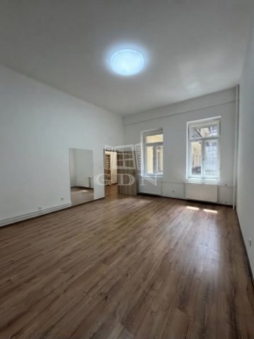 Eladó téglalakás, Budapesten, V. kerületben 189 M Ft, 3 szobás
