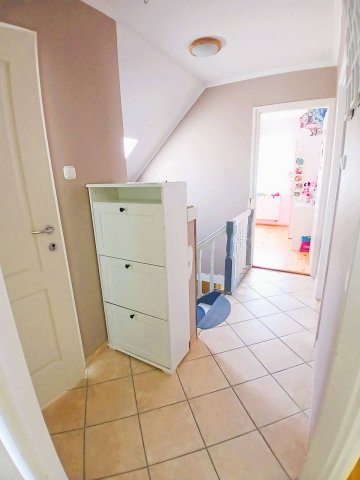 Eladó családi ház, Ráckevén 68.9 M Ft, 4+1 szobás