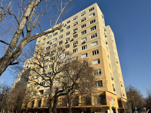 Eladó panellakás, Budapesten, III. kerületben 78.5 M Ft, 3 szobás