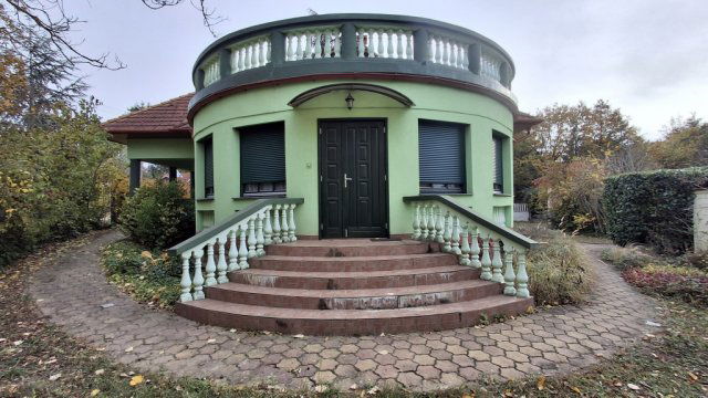 Eladó családi ház, Siófokon 150 M Ft, 5 szobás