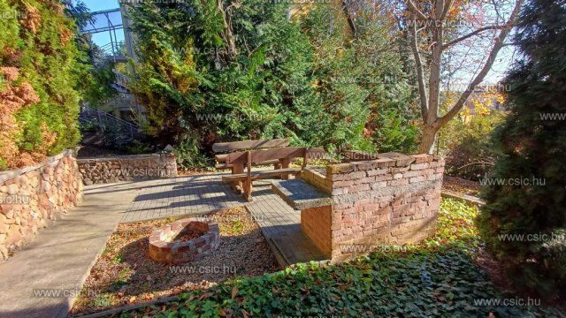 Eladó téglalakás, Budapesten, II. kerületben 187 M Ft