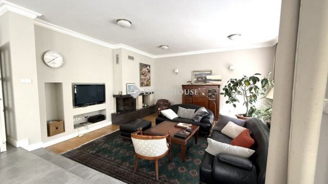 Eladó ikerház, Budapesten, XIX. kerületben 289 M Ft, 7 szobás