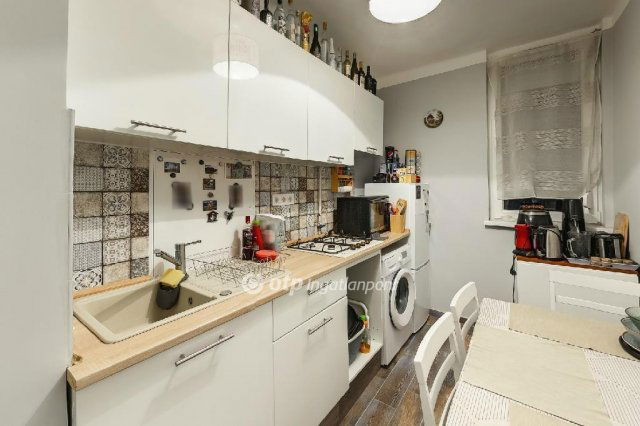 Eladó téglalakás, Miskolcon 36 M Ft, 2 szobás