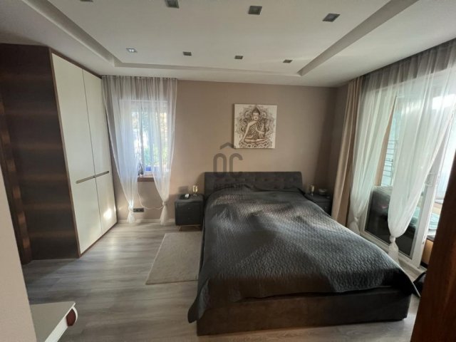 Eladó családi ház, Budapesten, XVI. kerületben 174.9 M Ft