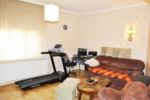 Eladó családi ház, Kecskeméten 109 M Ft, 6 szobás