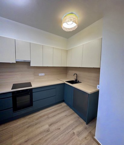 Eladó panellakás, Szegeden 59.99 M Ft, 3 szobás