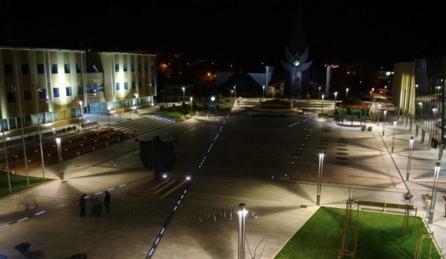 Eladó panellakás, Százhalombattán 65.45 M Ft, 2+1 szobás