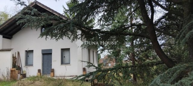 Eladó családi ház, Budapesten, II. kerületben 159.9 M Ft
