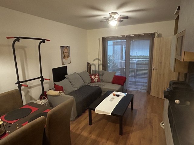 Eladó téglalakás, Budapesten, XV. kerületben, Hubay Jenő téren