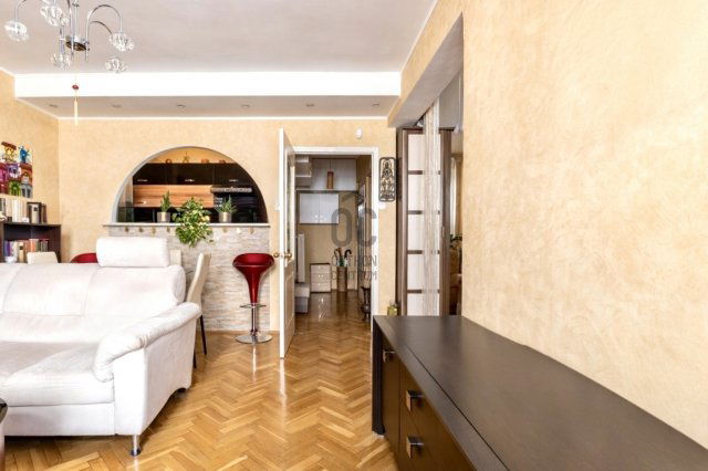 Eladó téglalakás, Budapesten, V. kerületben 94.9 M Ft, 1 szobás