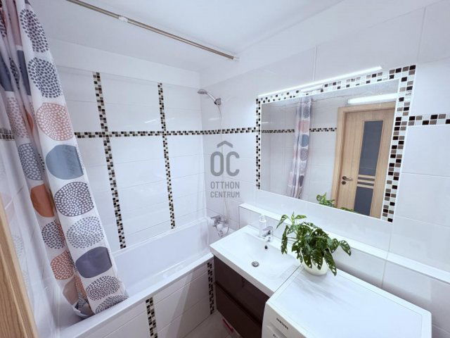 Eladó panellakás, Budapesten, XV. kerületben 80.9 M Ft, 3 szobás