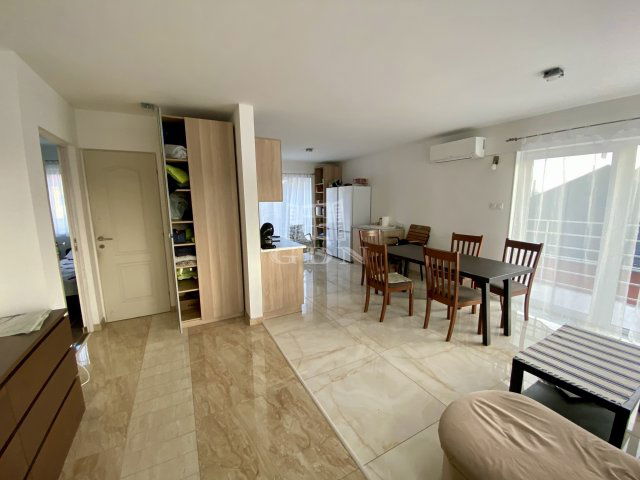 Eladó téglalakás, Budaörsön 114.9 M Ft, 4+1 szobás