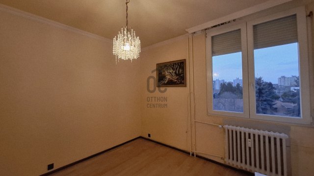 Eladó téglalakás, Szombathelyen 36 M Ft, 2 szobás