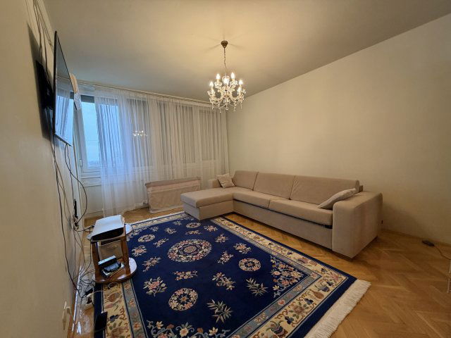 Eladó téglalakás, Szegeden 12.9 M Ft, 2 szobás