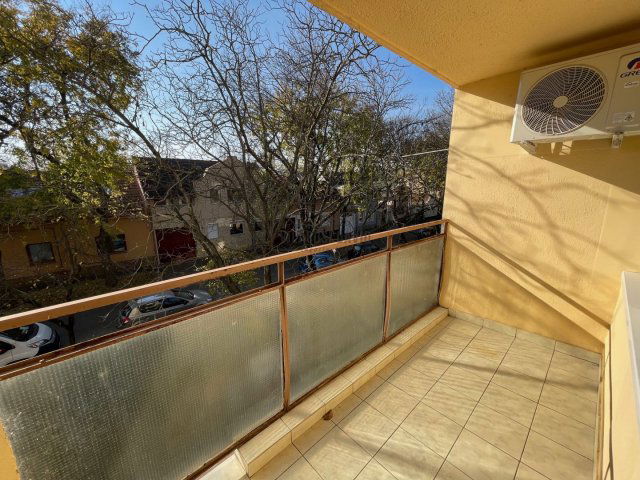 Eladó téglalakás, Debrecenben 87 M Ft, 2 szobás