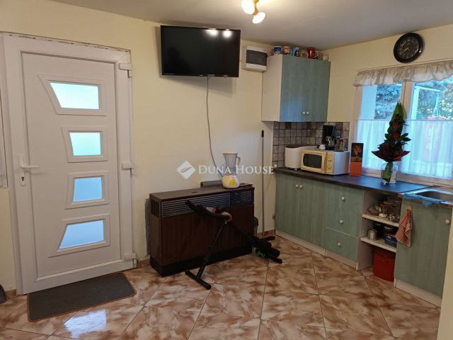 Eladó családi ház, Kiskunfélegyházán, Damjanich utcában