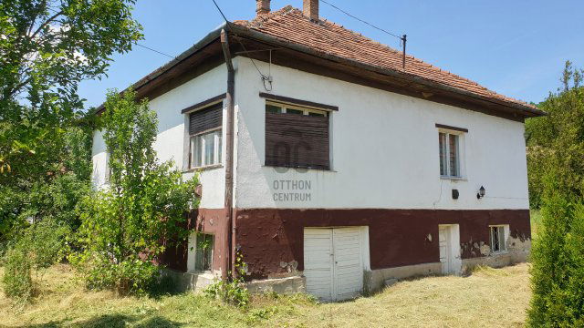 Eladó családi ház, Ózdon 8.5 M Ft, 3 szobás