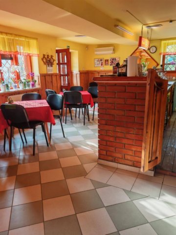 Eladó üzlethelyiség, Hódmezővásárhelyen 93 M Ft