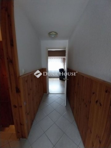 Eladó téglalakás, Budapesten, XVII. kerületben 114.9 M Ft