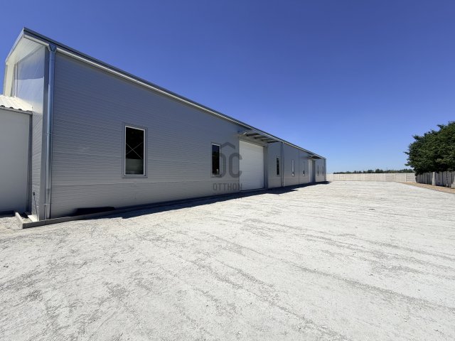 Kiadó ipari ingatlan, Győrújbaráton 2190 E Ft / hó