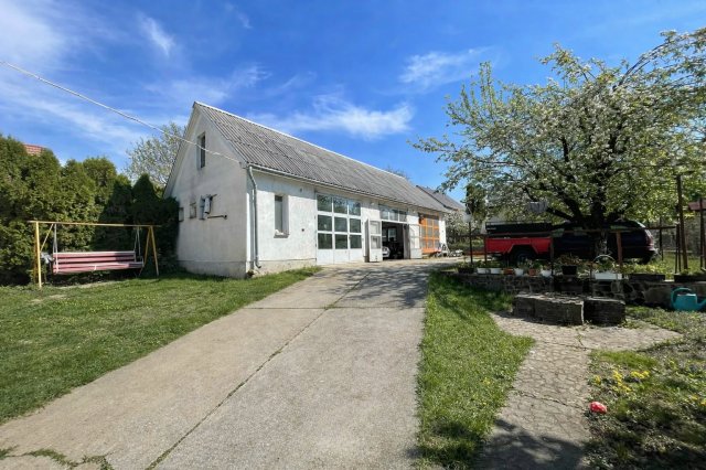 Eladó családi ház, Verőcén 134.9 M Ft, 5 szobás