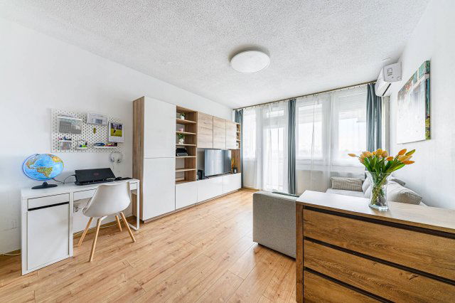 Eladó téglalakás, Budapesten, IV. kerületben 84.9 M Ft, 3 szobás