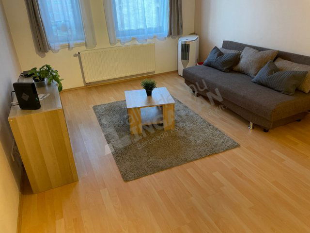 Kiadó téglalakás, albérlet, VII. kerületben, Garay utcában