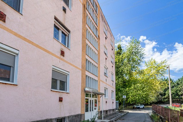 Eladó téglalakás, Miskolcon 17.9 M Ft, 1 szobás
