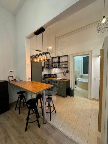 Kiadó téglalakás, albérlet, VI. kerületben, Teréz körúton