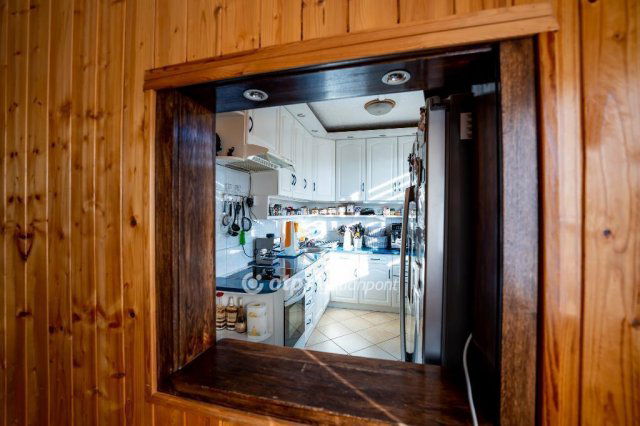 Eladó panellakás, Kazincbarcikán 46.8 M Ft, 4 szobás