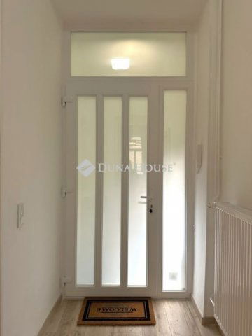 Eladó téglalakás, Budapesten, XIV. kerületben 130.5 M Ft