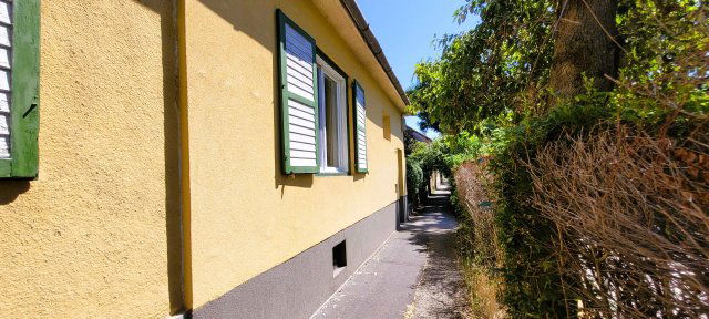 Eladó téglalakás, Balatonfűzfőn 80 M Ft, 4 szobás