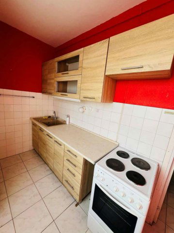 Eladó panellakás, Tatabányán 38.9 M Ft, 2 szobás