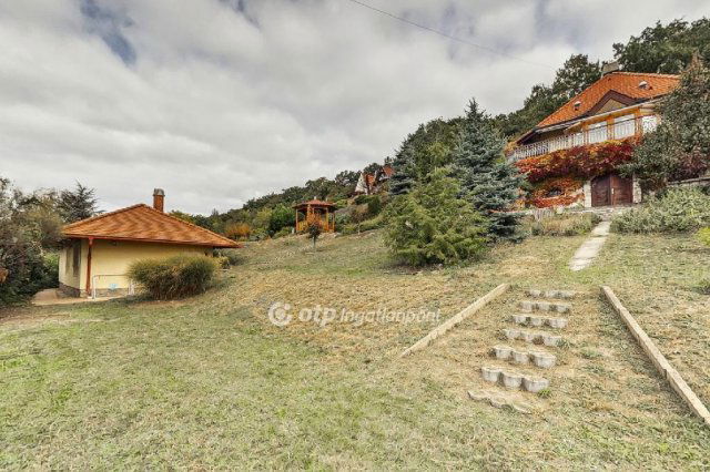 Eladó családi ház, Tatabányán 199 M Ft, 6+3 szobás