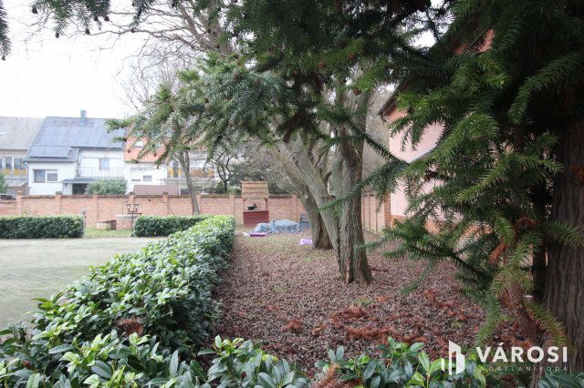 Eladó hotel, Sárváron 325 M Ft, 25 szobás / költözzbe.hu