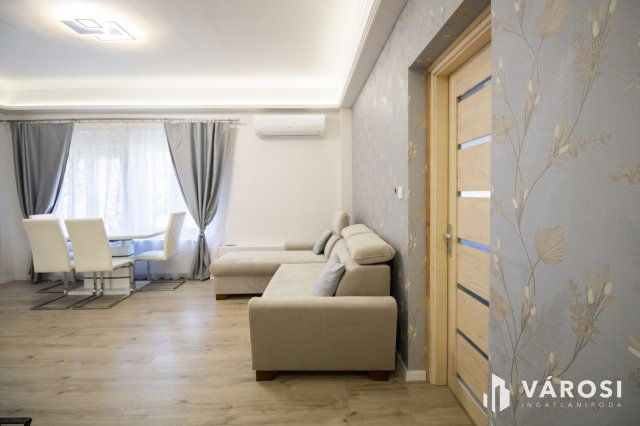 Eladó családi ház, Mezőberényben 42 M Ft, 4 szobás