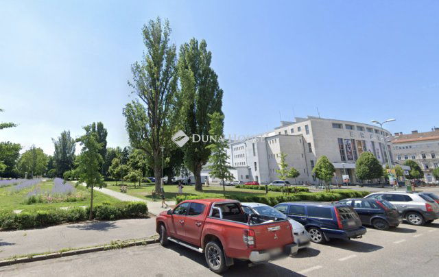 Eladó téglalakás, Budapesten, VIII. kerületben 82.9 M Ft