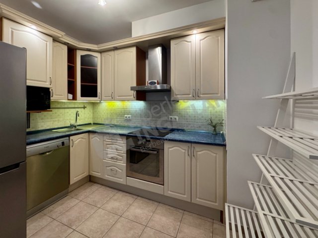 Kiadó téglalakás, albérlet, III. kerületben, Nánási úton