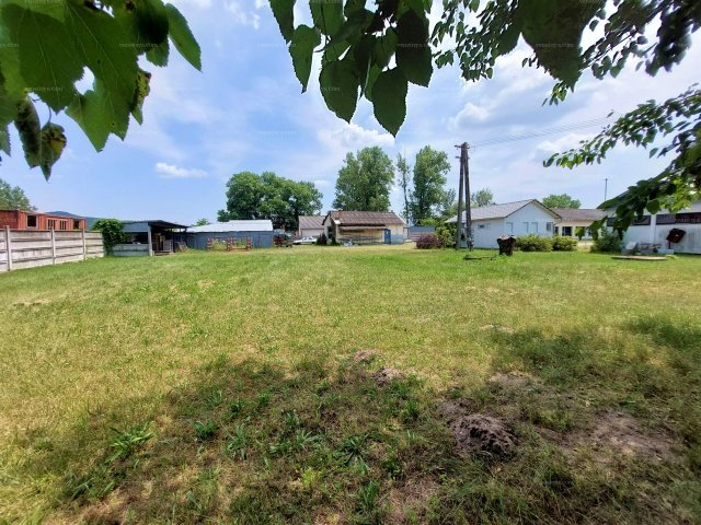 Eladó ipari ingatlan, Esztergomban 199 M Ft / költözzbe.hu