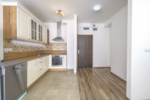 Kiadó téglalakás, albérlet, Biatorbágyon 300 E Ft / hó
